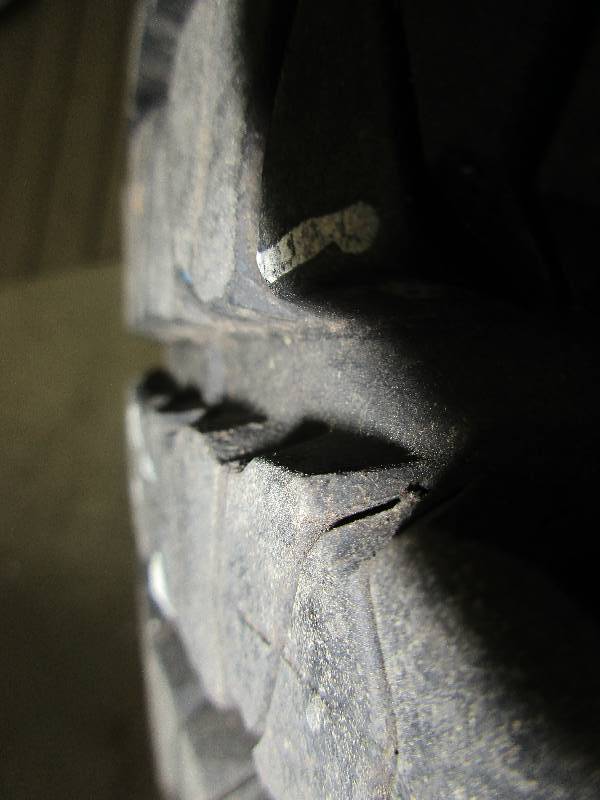 lot 117 image: good year p24565R17 Rim and tire 6 lug great tread