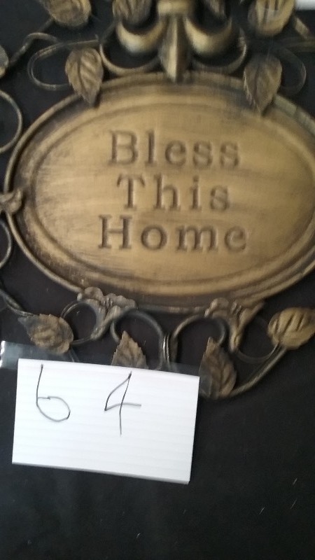 lot 64 image: Wall Decor