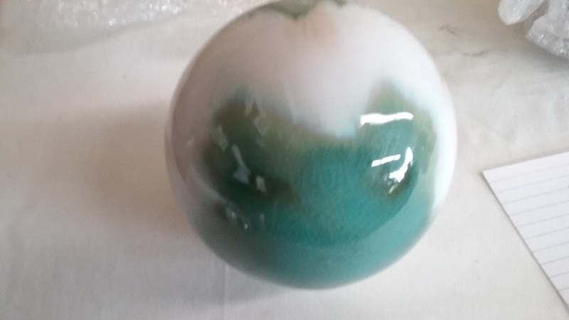 lot 18 image: Decorative Paper Weights