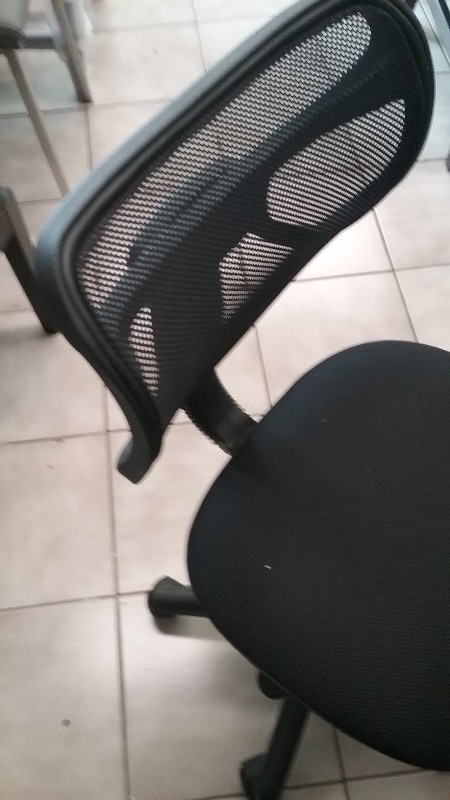 lot 28 image: Office Chair