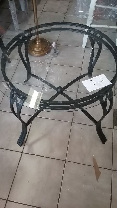 lot 30 image: Coffee Table
