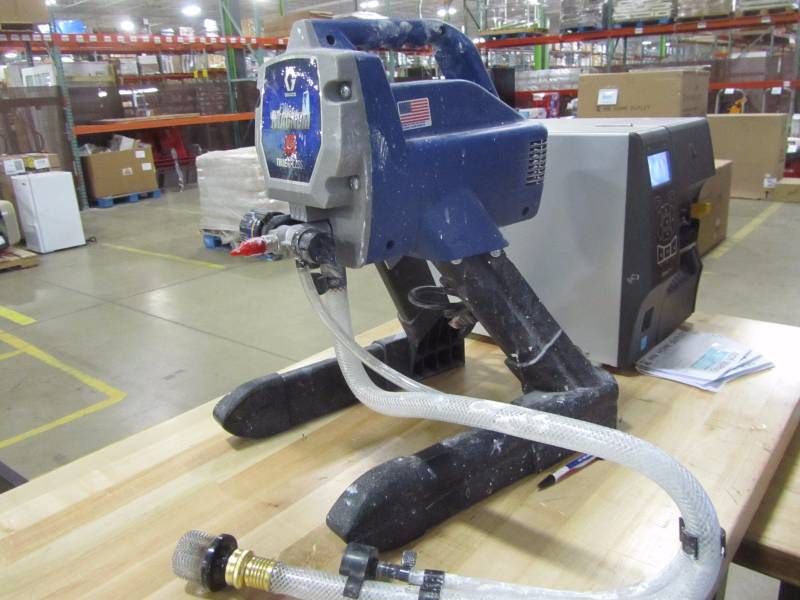 lot 47 image: Graco X5 airless paint sprayer