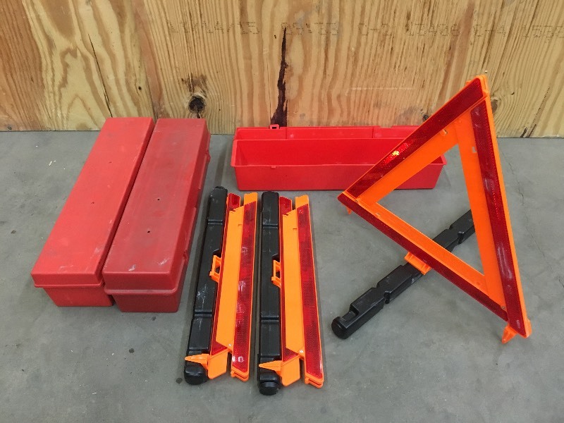 lot 36 image: (3) 3-Packs Of Emergency Roadside R...