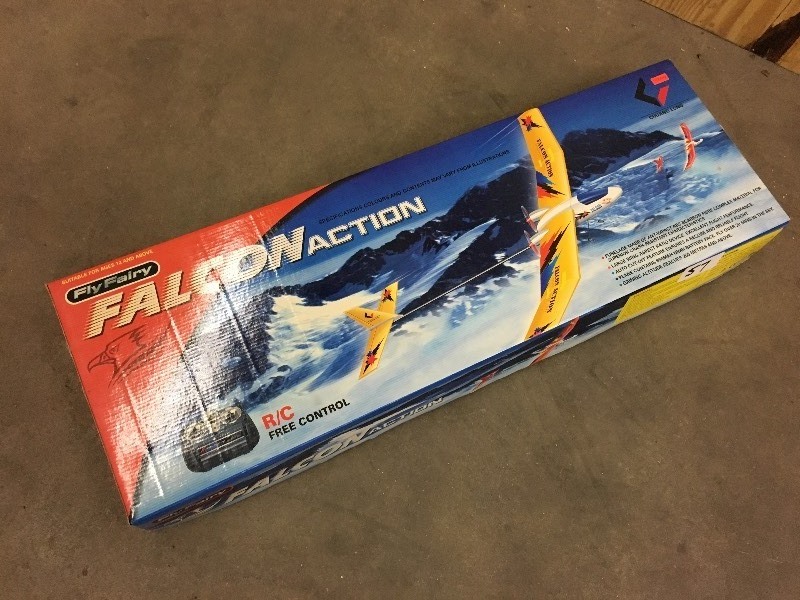 lot 57 image: Unused Fly Fairy Falcon Action Radi...