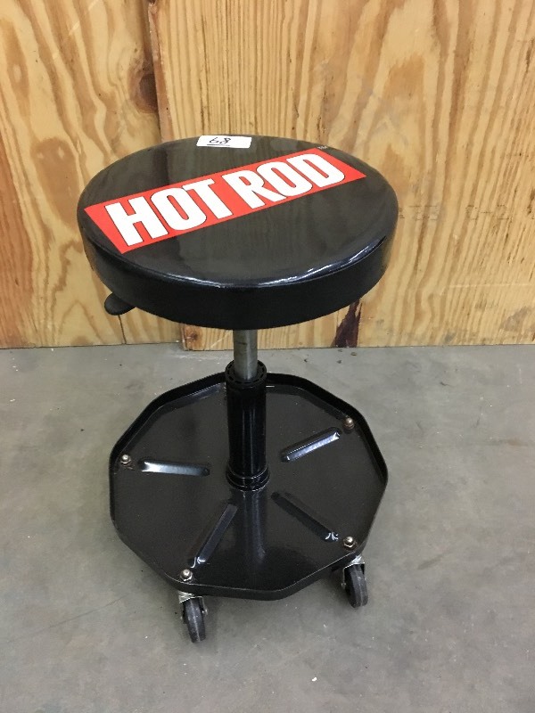 lot 68 image: Like New Hot-Rod Rolling Shop Stool...