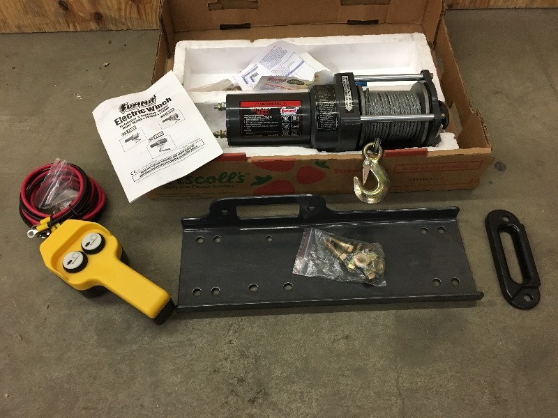 lot 80 image: New Schmitt SS2000 12Volt ATVUTV W...