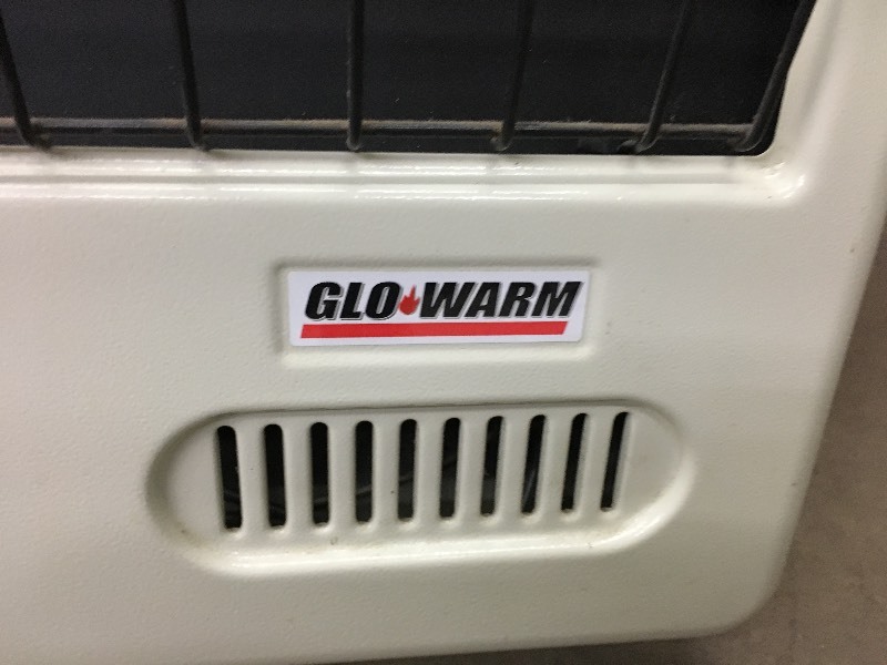 lot 90 image: Glo-Warm Natural Gas Heater, Good Condit...