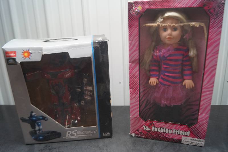 Doll & Transformable Car