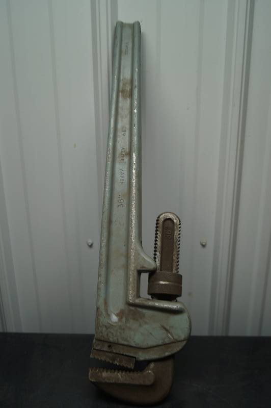 Pipe Wrench