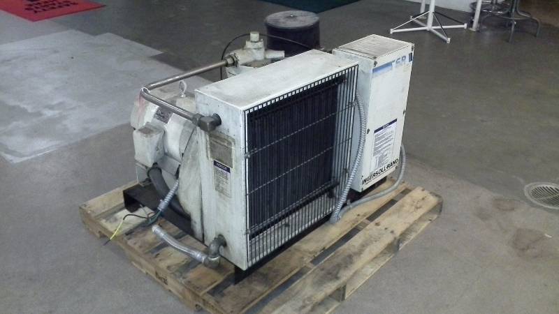 lot 2 image: Ingersoll-Rand Rotary Air Compressor