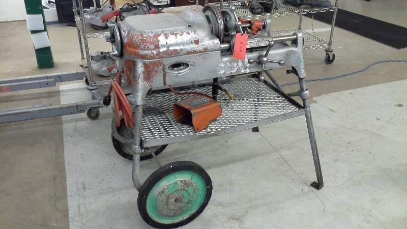 lot 5 image: Rigid 535 Pipe Threader
