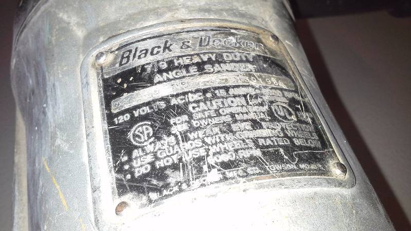 lot 34 image: Black & Decker Heavy Duty Angle Sander 7 & 9