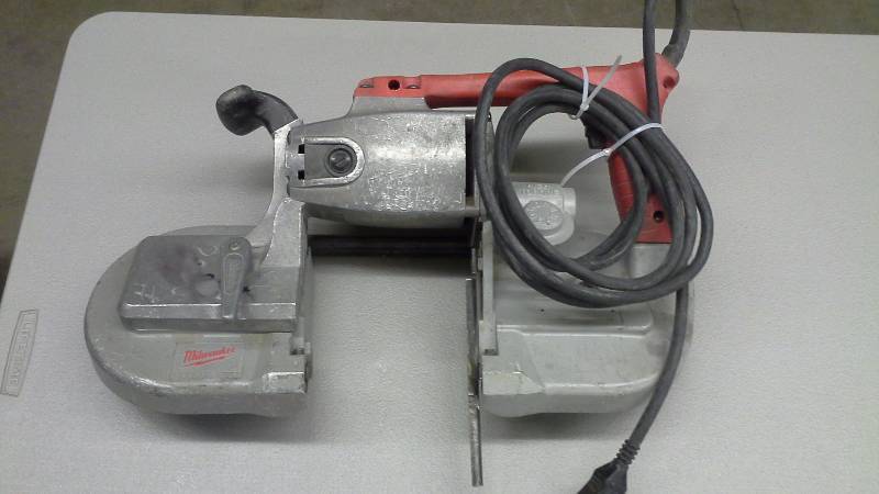 lot 42 image: Milwaukee Heavy Duty Portable Bandsaws