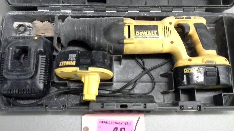 lot 48 image: DeWalt DW938 Variable Speed Reciprocating Saw