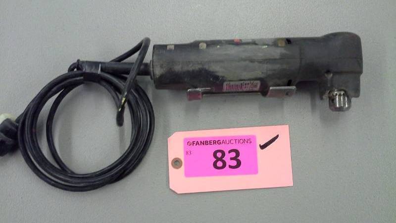 lot 83 image: Black & Decker 38 Shorty Drill