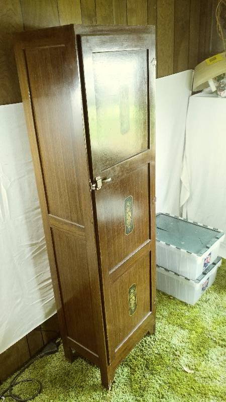 lot 344 image: Cabinet