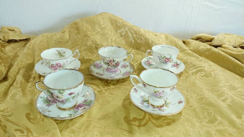 lot 243 image: 5 Tea Cups with Matching Saucers