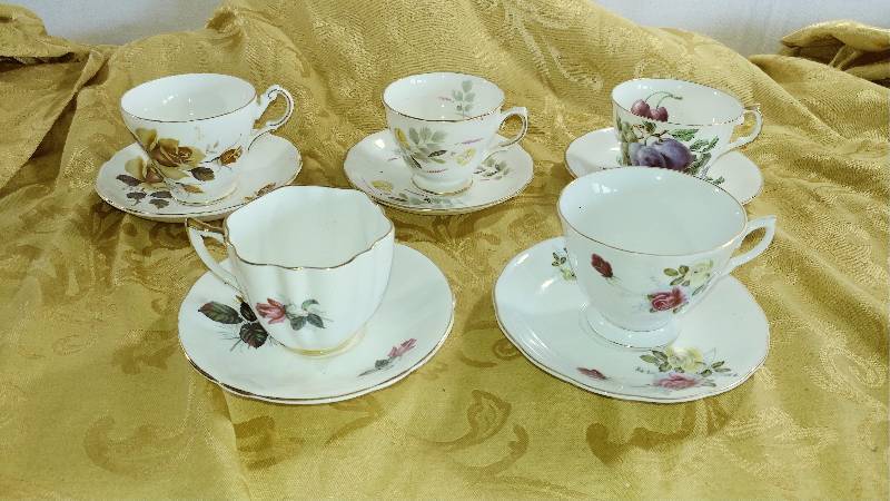lot 247 image: 5 Tea Cups with Matching Saucers