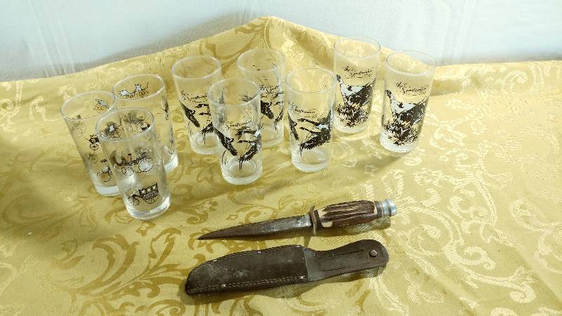 lot 275 image: Buck Knife and 9 Waterfowl and Other Glasses