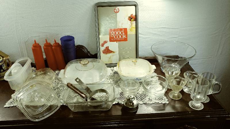 lot 217 image: Kitchen and Cooking Ware