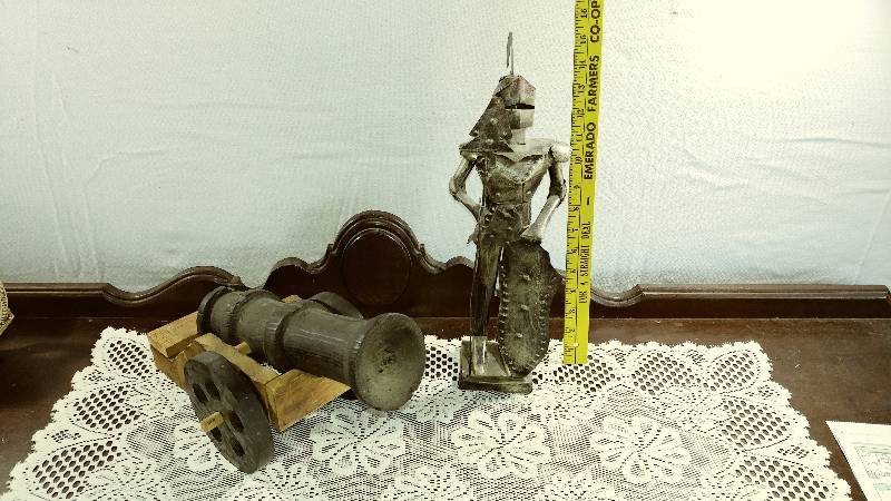 lot 219 image: Metal Knight and Wooden Cannon