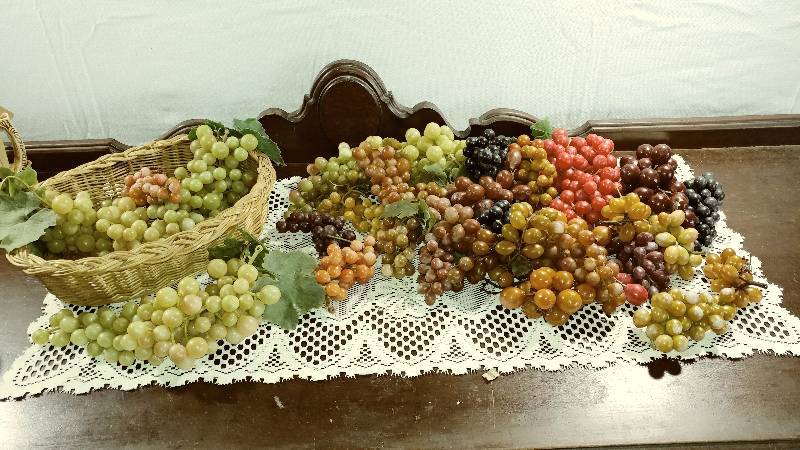 lot 227 image: Plastic Grapes and Wicker Basket
