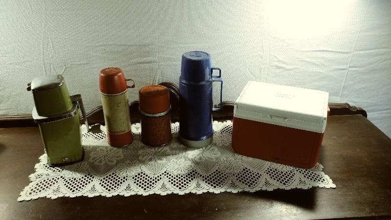 lot 28 image: Swing-Away Ice Grinder and Thermoses