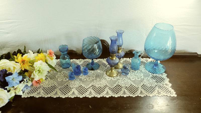 lot 104 image: Blue Glass Vases, Jars, Lanterns and More