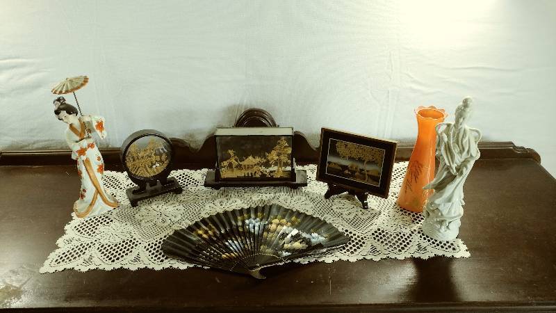 lot 110 image: Japanese 3D Wood Art, Vase, Figurines and Fan