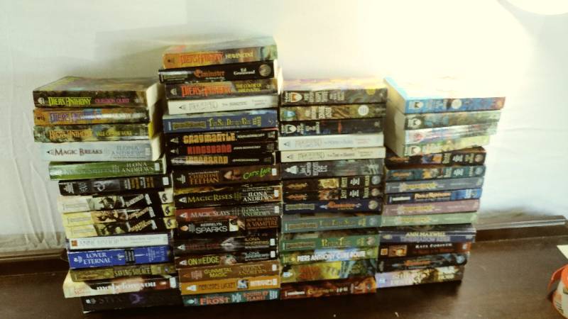lot 162 image: Collection of 60 Various Publisher BooksNovels
