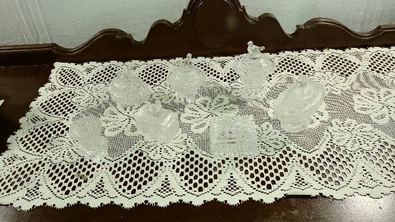 lot 205 image: Collectibles