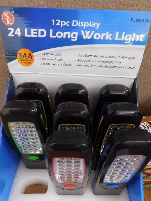 lot 183 image: 24 LED Work Light, Batteries, Pocket Flashlight & Headlamps