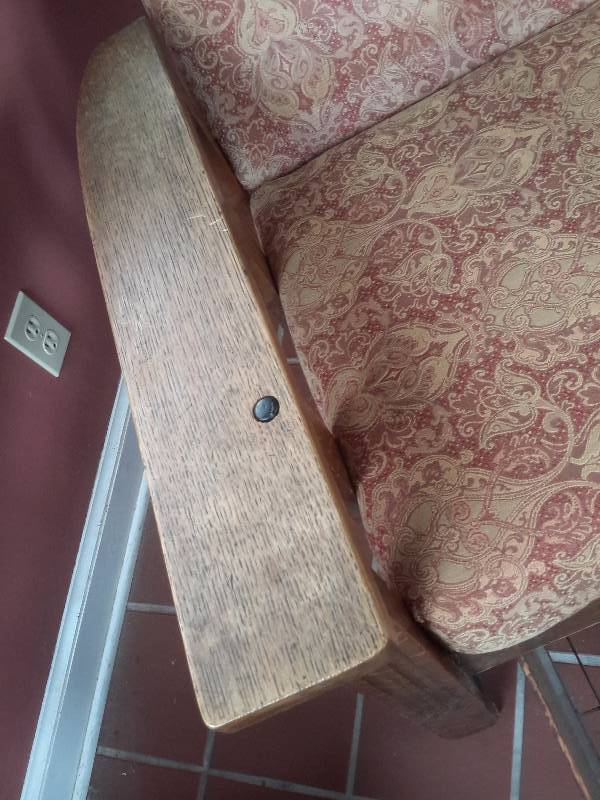 ROYAL EASY CHAIR.. Made by Royal Chair Company Sturgis MI South