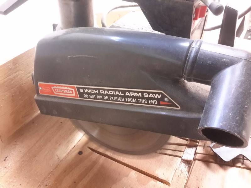 lot 16 image: CRAFTSMAN, 9 in Radial Arm Saw