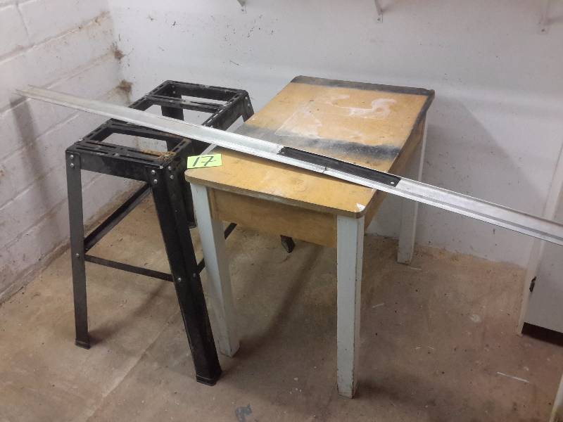 lot 17 image: Metal tabe base for power tool.  Small work table