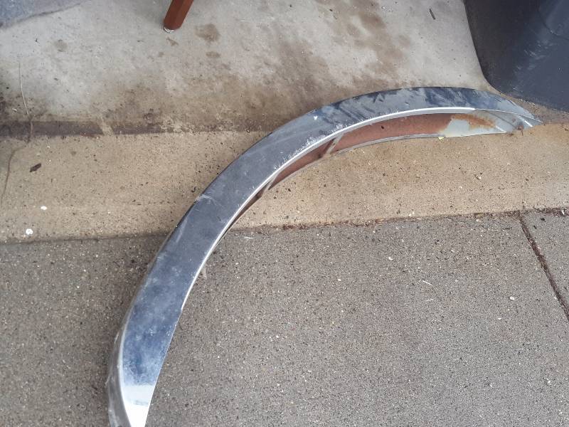 lot 82 image: 82.. Bumper to some type of vintage car.. No markings