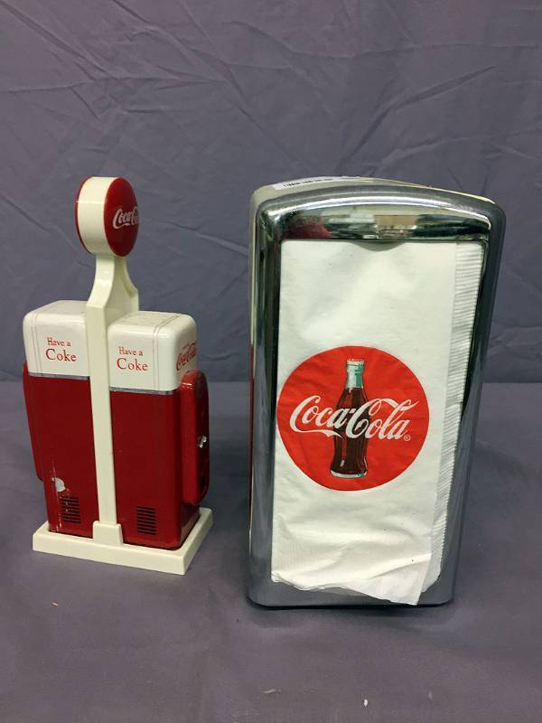 lot 11 image: Salt n pepper dispenser, napkin dispenser