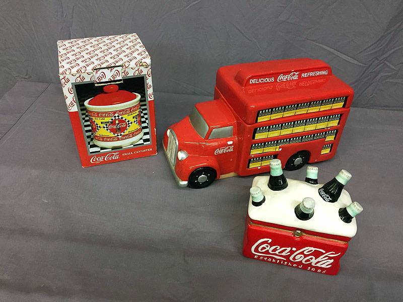lot 20 image: 2 Coke canisters and cookie jar