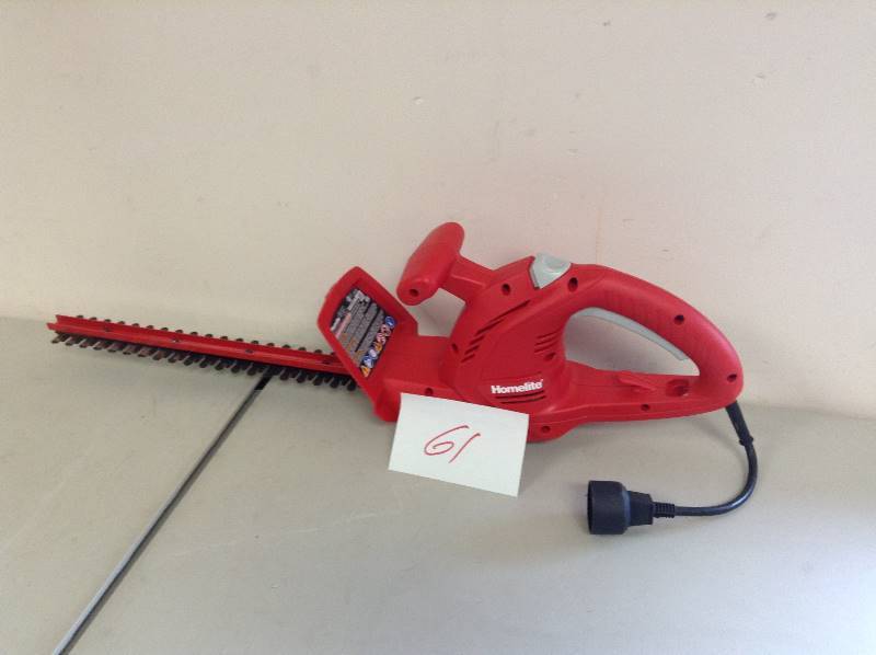 lot 61 image: Homelite Electric Hedge Trimmer