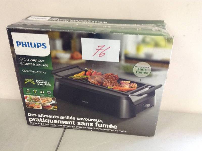 lot 76 image: Phillips Smoke Less Electric Grill