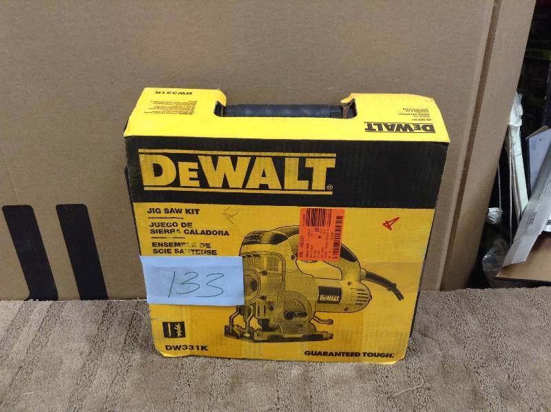 lot 134 image: Dewalt DW331K heavy duty top handle jigsaw