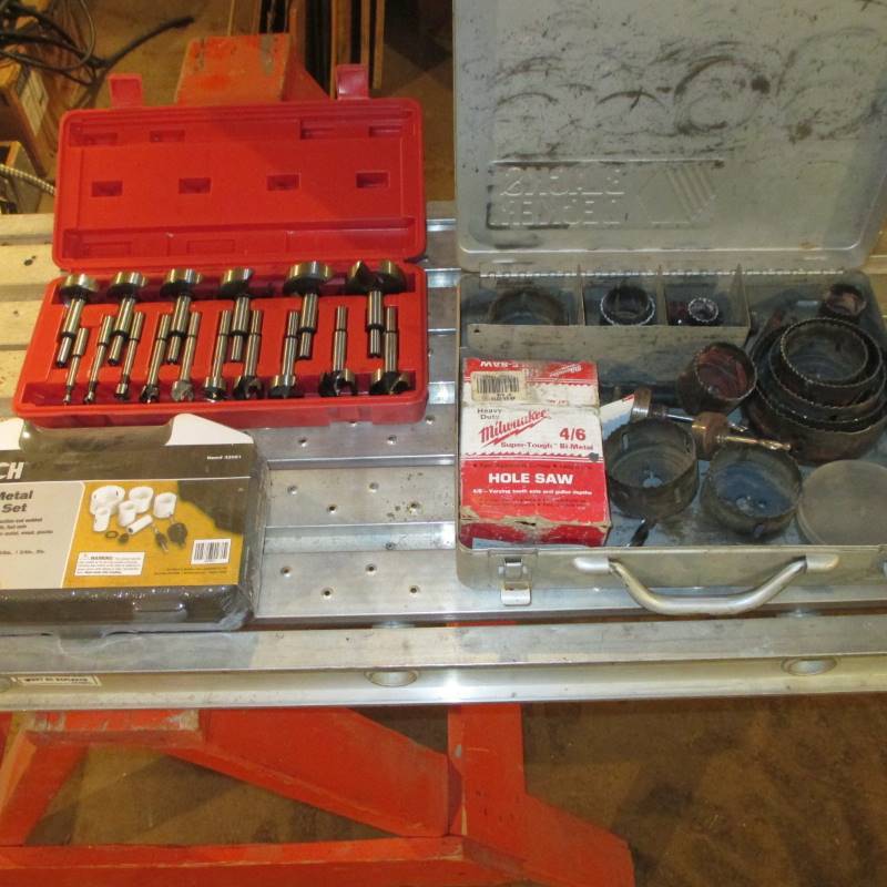 lot 16 image: (3) Hole Saw Kits 2-New 1-Used