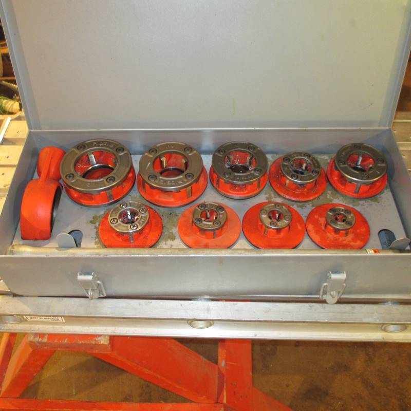 lot 24 image: Ridgid Manual Pipe Threader