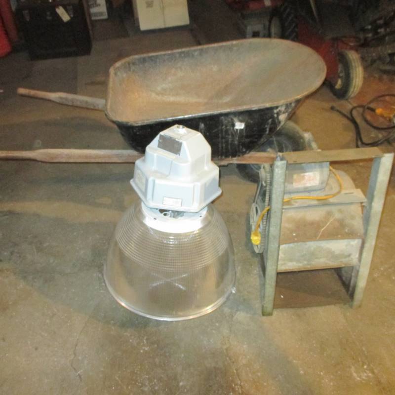 lot 49 image: Wheelbarrow, Fan, High Bay Light