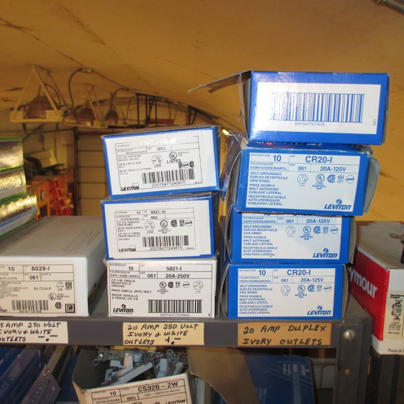 lot 58 image: Shelf  Contents of 100s of (New) Outlets & Switches