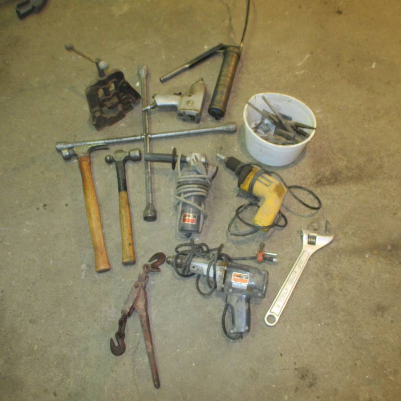 lot 92 image: Misc. Tools (see pics)