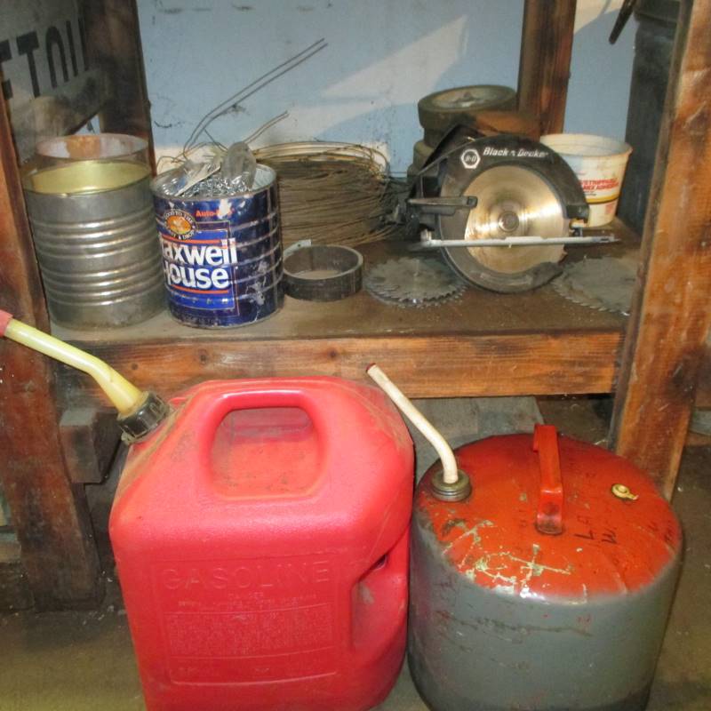 lot 105 image: Contents of Shelf  (2) 5 gal Gas Cans