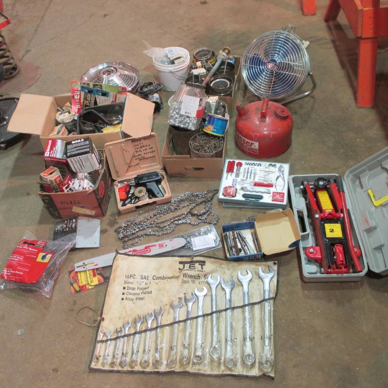 lot 121 image: Large Lot of Garage Items, Tools, Mustang Hub Caps