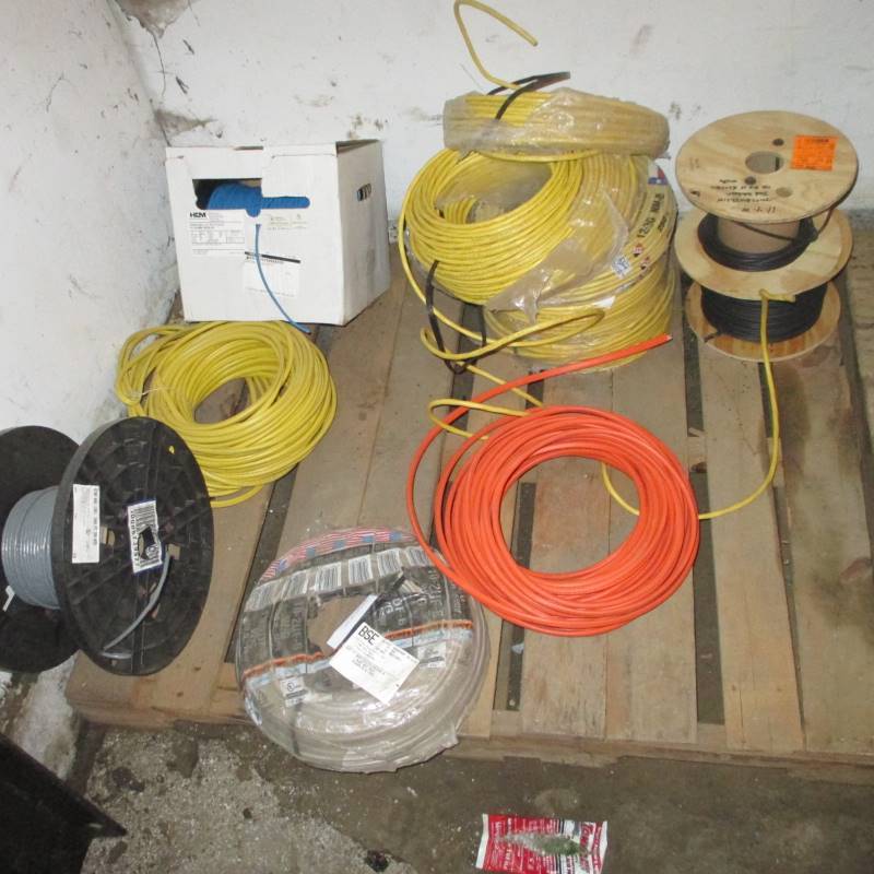 lot 139 image: Pallet of Wire & Cat 5 Cable