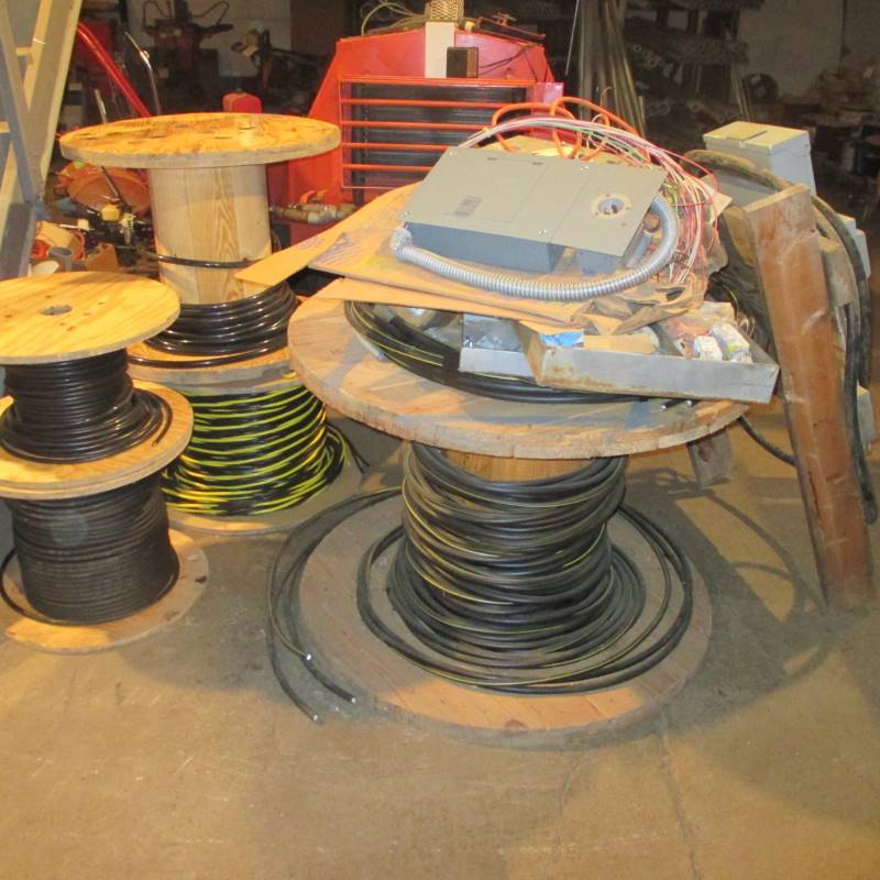 lot 144 image: Lot of Wire, Job Site Box Setup, (New) Junction Box